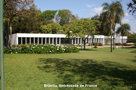 1062_brasilia_ambassade_de_france.jpg