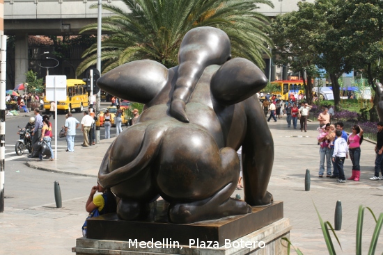 0919_medellin_plaza_botero.jpg