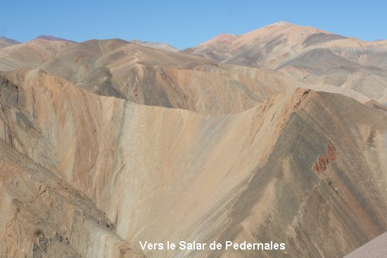 1525_vers_le_salar_de_pedernales.jpg