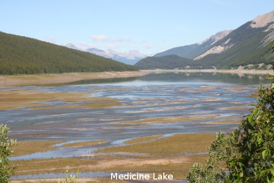 2413_medicine_lake.jpg