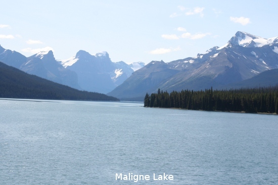 2423_maligne_lake.jpg