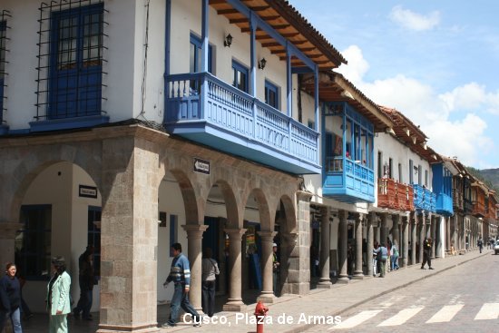 599_cusco_plaza_de_armas.jpg