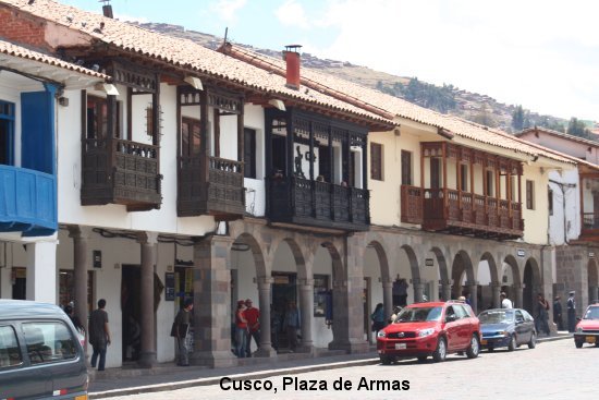 792_cusco_plaza_de_armas.jpg